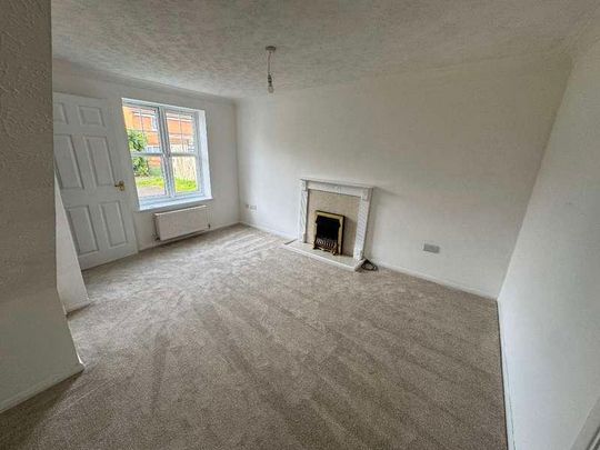 Charlecote Walk, Nuneaton, CV11 - Photo 1