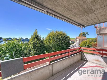 Schöne 3.5 Zimmerwohnung in Schmitten - Photo 3