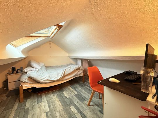 15 Albert Street - Photo 1