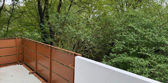 Nachmieter:innen gesucht: 2-Zimmer-Wohnung in Bremen-Hemelingen mit zwei Balkonen und Einbauküche - Photo 2