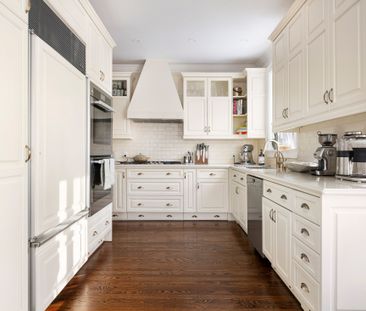 For Lease - 152 Lyndhurst Avenue, Toronto, Ontario - Photo 6