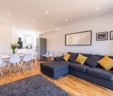 4 Bed Detached House, Bevendean Road, BN2 - Photo 6