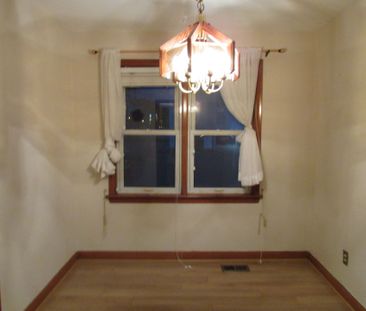 For Lease - 21 Black Creek Boulevard, Toronto, Ontario - Photo 1