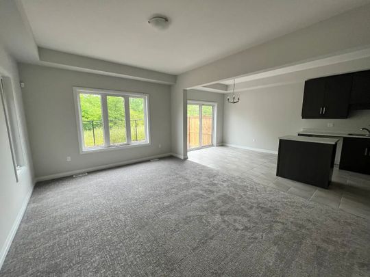For Lease - 4552 Portage Road Unit# 76, Niagara Falls, Ontario - Photo 1