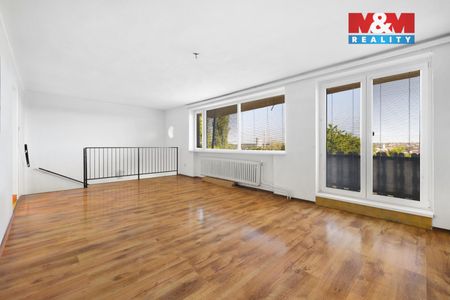 Pronájem bytu 3+1 101 m², Marie Majerové 894, Kladno - Photo 4