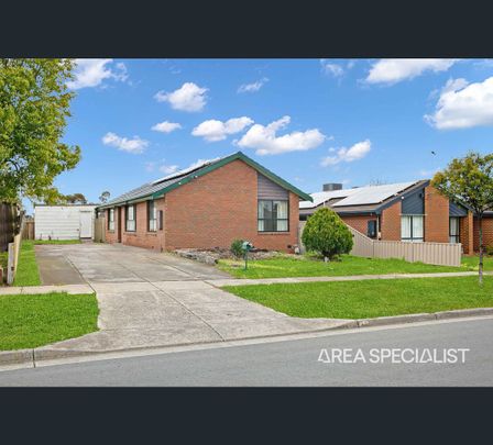60 Templetonia Circuit, Mickleham, Vic 3064 - Photo 1