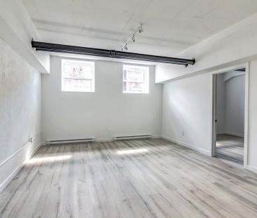 4855 Ch. Queen-Mary, #40B - Photo 4