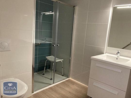 Location Appartement 2 pièces 40m² LES SABLES D OLONNE 85100 - Photo 1