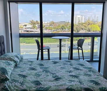 FURNITURE, APPLIANCES & UTILITIES ALL INCLUDED! - Photo 2