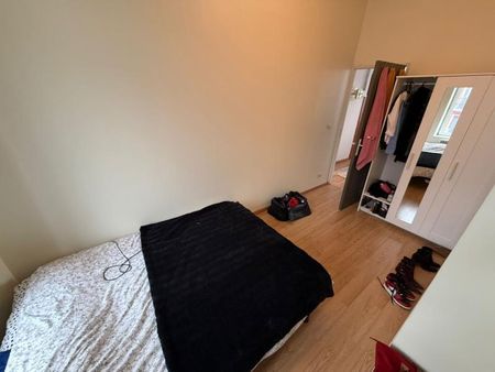 Appartement à Louer à LILLE 850 € - Photo 4