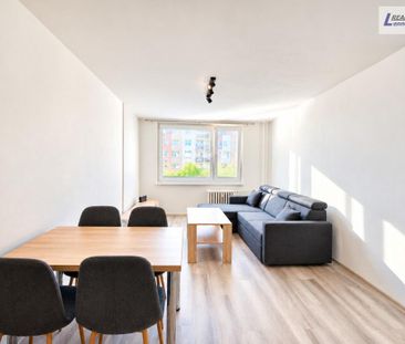 Pronájem bytu 2+kk 43 m2 - Fotografie 1
