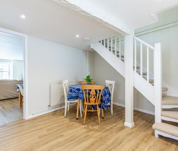 3 bedroom terraced house to rent - Photo 3