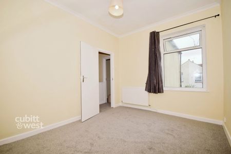 3 bedroom terraced house to rent - Photo 4