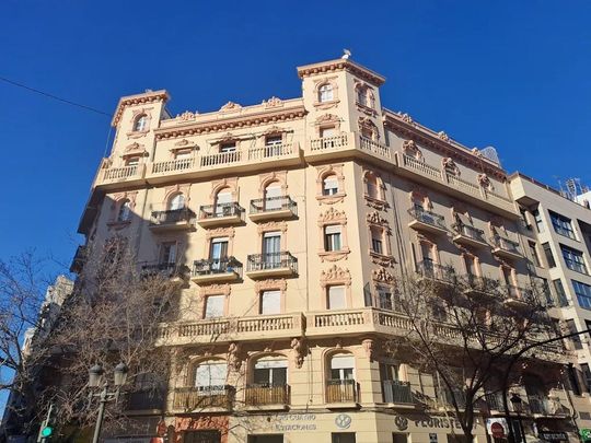 Carrer Matías Perelló, Valencia, Valencian Community 46005 - Photo 1