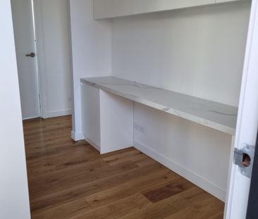 Brand New Beautifully Finished Unit - Photo 6