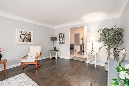 For Lease - 2128 Harris Crescent Unit# 7, Burlington, Ontario - Photo 2