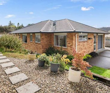 Modern comfort in a convenient Onerahi location - Photo 5