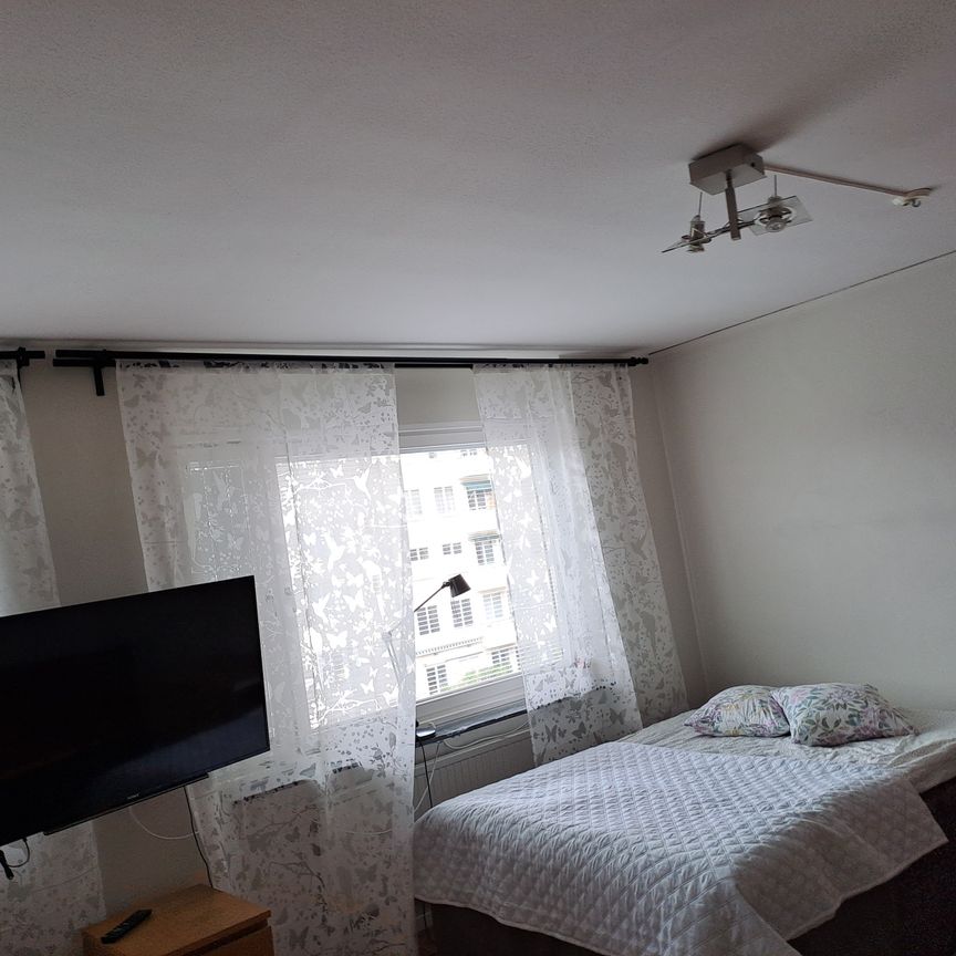 Grev Turegatan, Stockholm - Photo 1