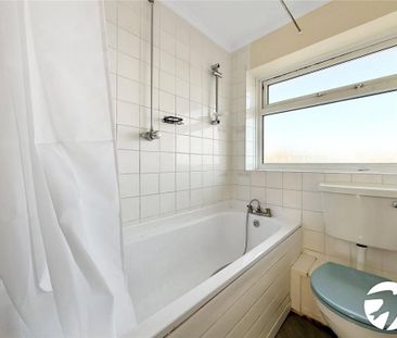 3 bedroom maisonette to rent - Photo 6