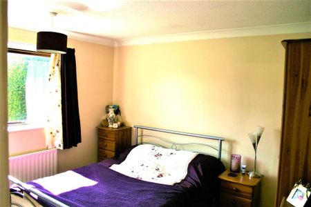 2 bedroom bungalow to rent - Photo 3