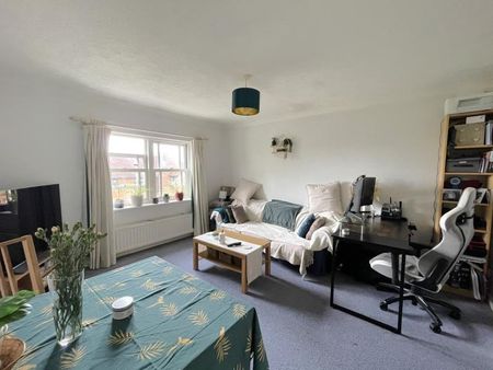 1 bedroom apartment to rent - Photo 2