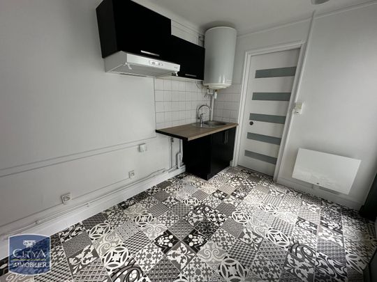 Location Maison 2 pièces 46m² CHATEAUROUX 36000 - Photo 1