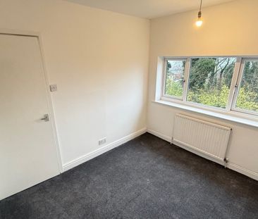 Heatons Bank - Photo 4