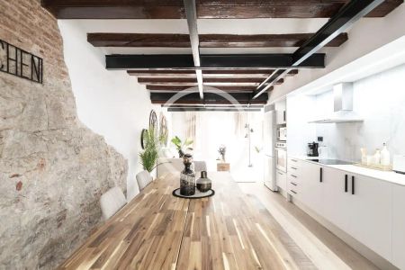 Piso de alquiler en Rda. de Sant Antoni, El Raval - Photo 3