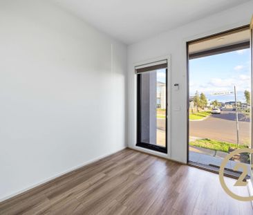 Live in Style - Photo 3