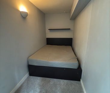 1 Bed Flat, Patterson House, BS1 - Photo 3