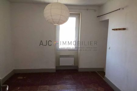 APPARTEMENT T2 - CENTRE VILLE - Photo 3