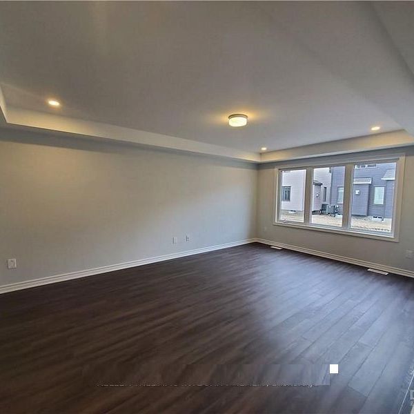 For Lease - 754 DERREEN Avenue, Stittsville - Munster - Richmond, Ontario - Photo 1