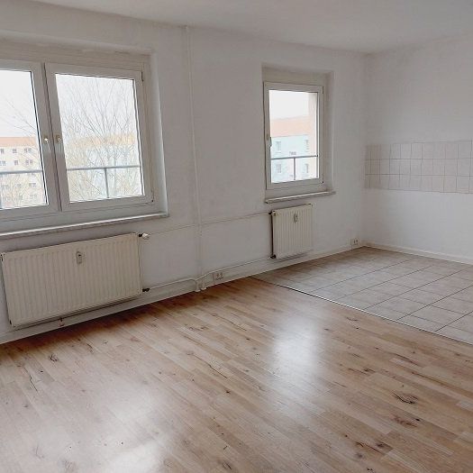 wunderbare Dachgeschosswohnung ab Februar verfügbar - Photo 1