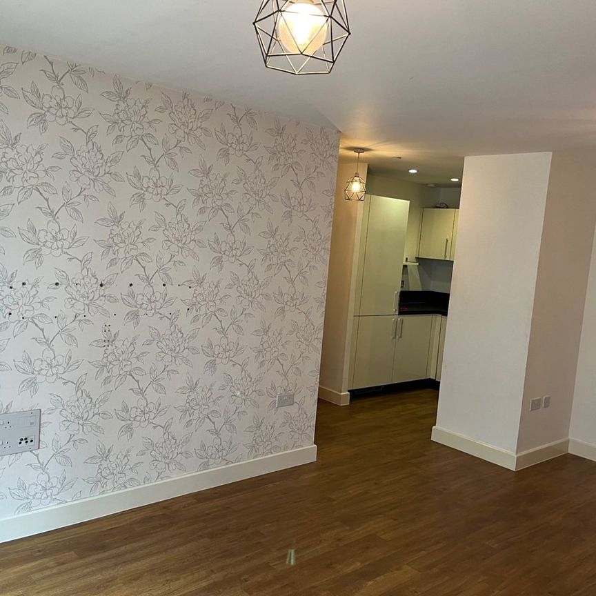 2 Bed Flat, Venice Corte, SE13 - Photo 1