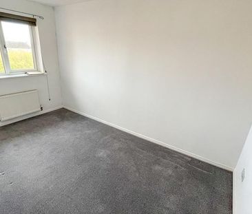 2 bedroom semi-detached house to rent - Photo 4