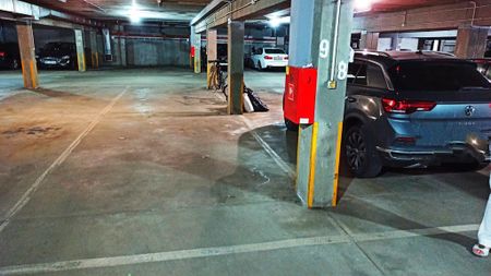 Dwupokojowe na Wildzie - po kapitalnym remoncie - - Zdjęcie 3