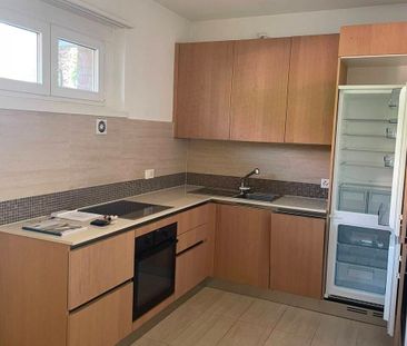 SPAZIOSO 1.5 LOCALI CON CUCINA ABITABILE E USO PISCINA - Photo 3