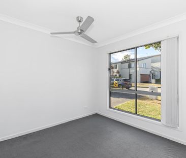 32 Cumulus Circuit, Coomera, QLD 4209 - Photo 6