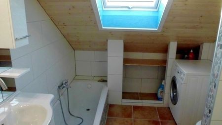 2½ Zimmer-Dachwohnung in Basel - Iselin, möbliert - Foto 3