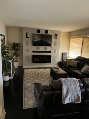 For Lease - 56 Stephen Drive, Caledon, Ontario - Photo 1