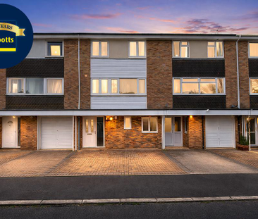 1 bedroom in a house share to rent - Photo 3