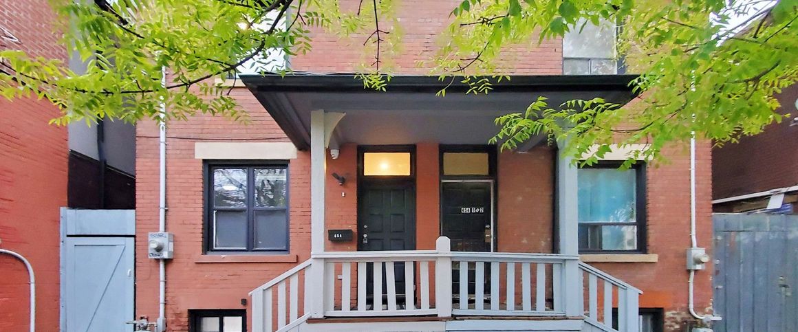 For Lease - 454 Gerrard Street Unit# 201, Toronto, Ontario - Photo 1