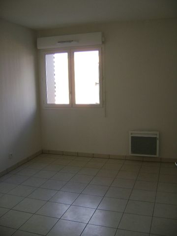 Location Appartement 2 pièces 43m² PERPIGNAN 66000 - Photo 4