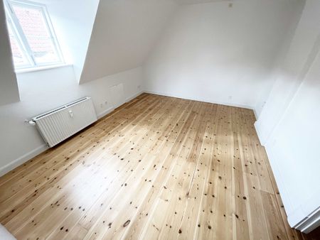 2 værelses lejlighed 71 m² - Foto 2