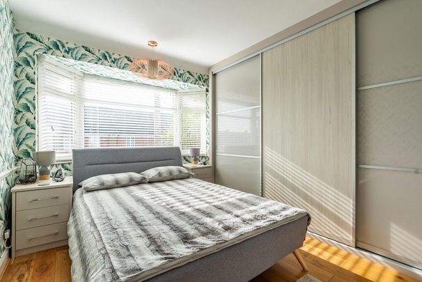 3 bedroom semi-detached house to rent - Photo 1