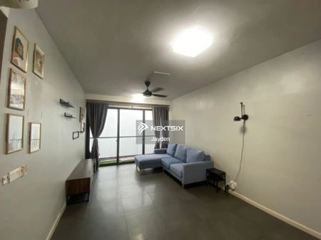 Serini Melawati - Foto 4