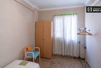 valencia, Valencian Community 46940