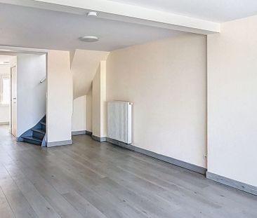 Appartement te huur in Poperinge voor € 675 met 1 slaapkamer - Photo 1