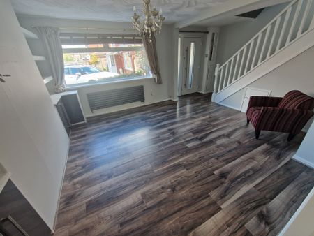 Mandon Close - Photo 2