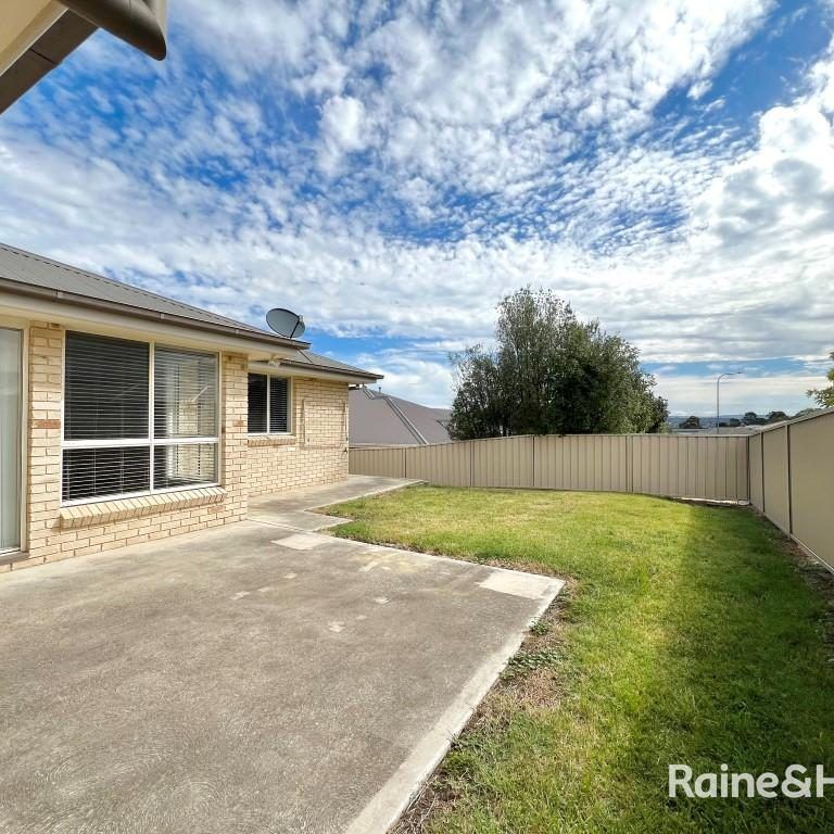 2 Billabong Close, Kelso, NSW 2795 - Photo 1